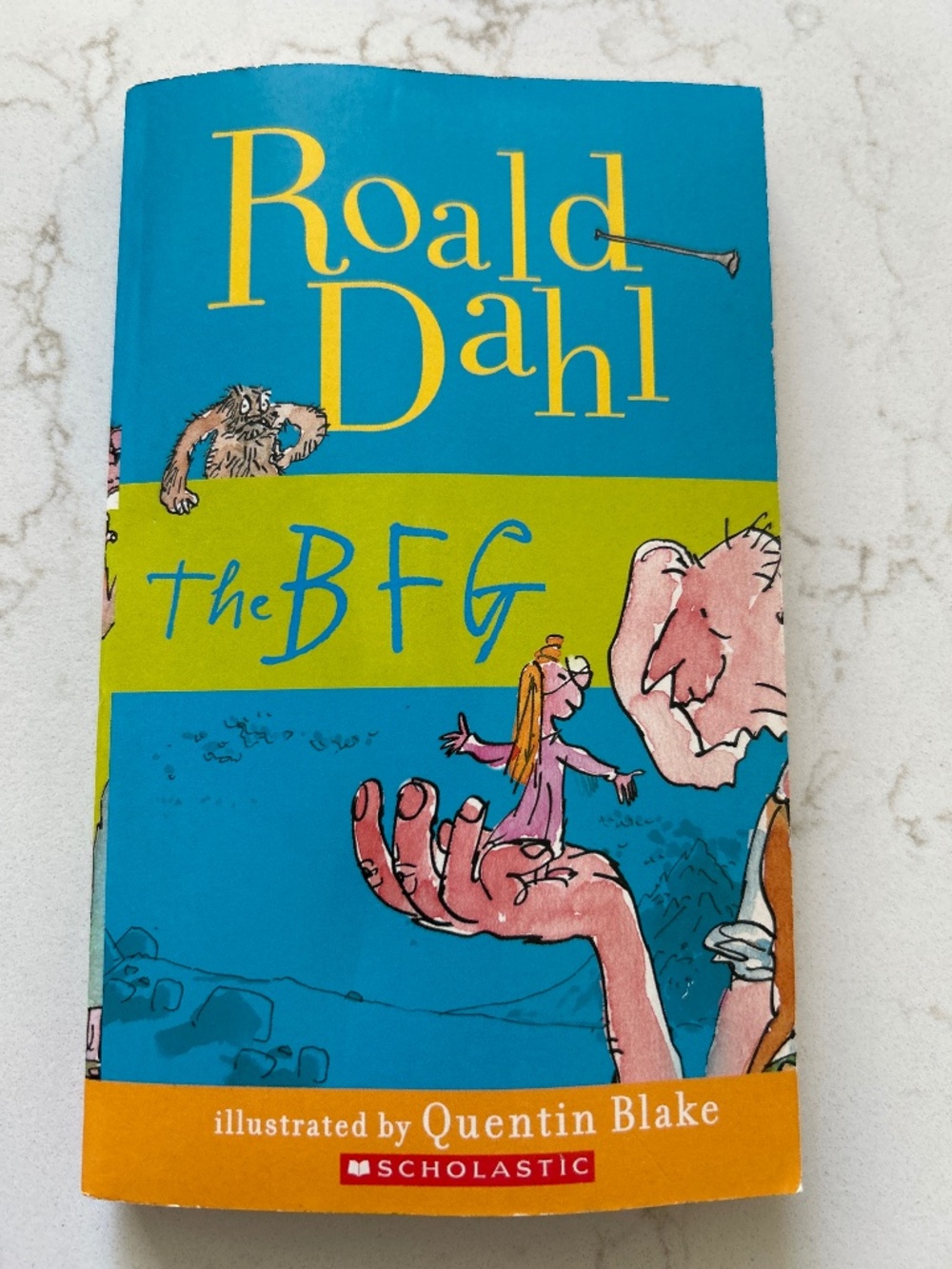 The BFG paperback book by Road Dahl